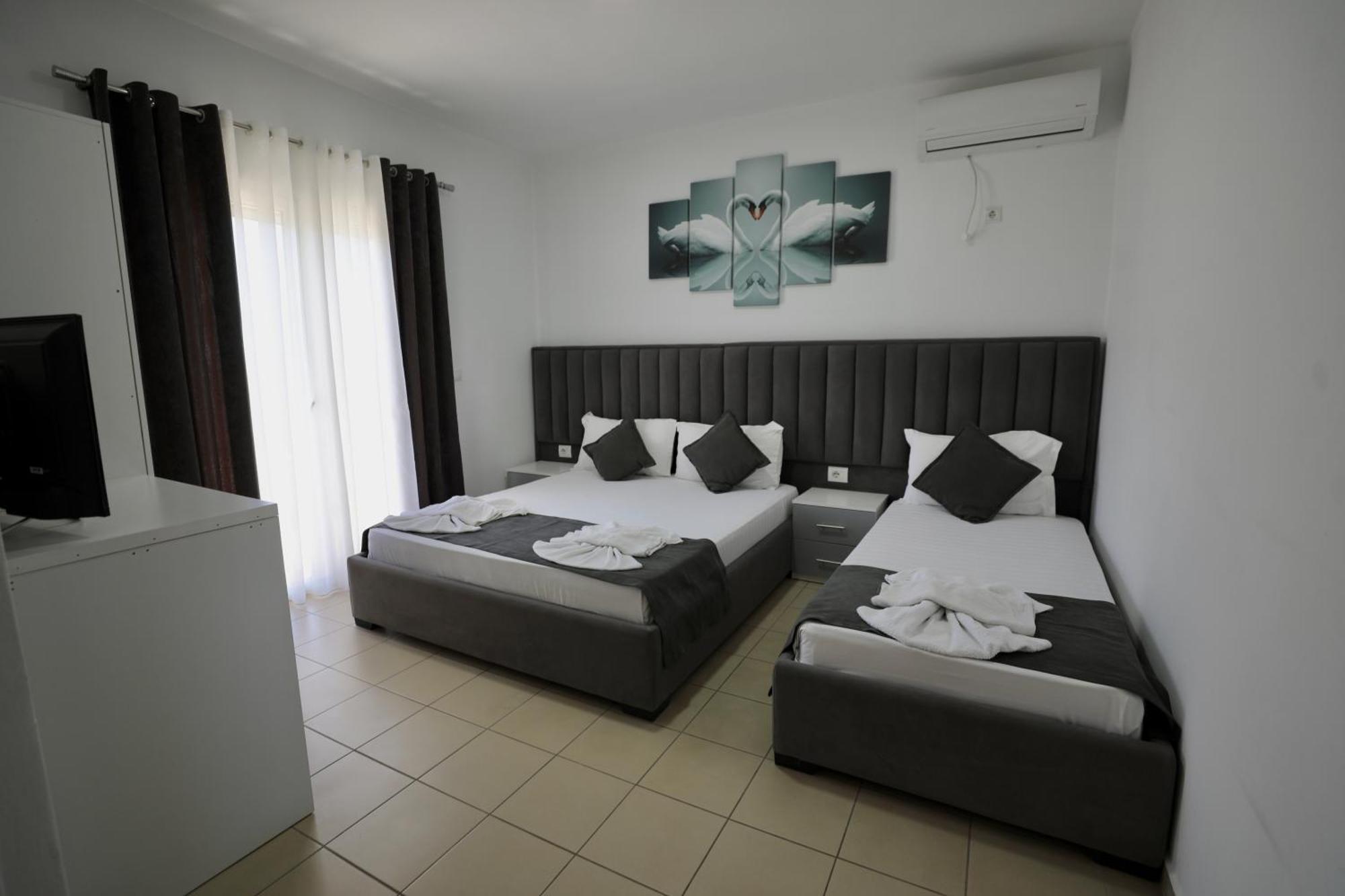 Hotel Vila Kapllani Saranda Zewnętrze zdjęcie