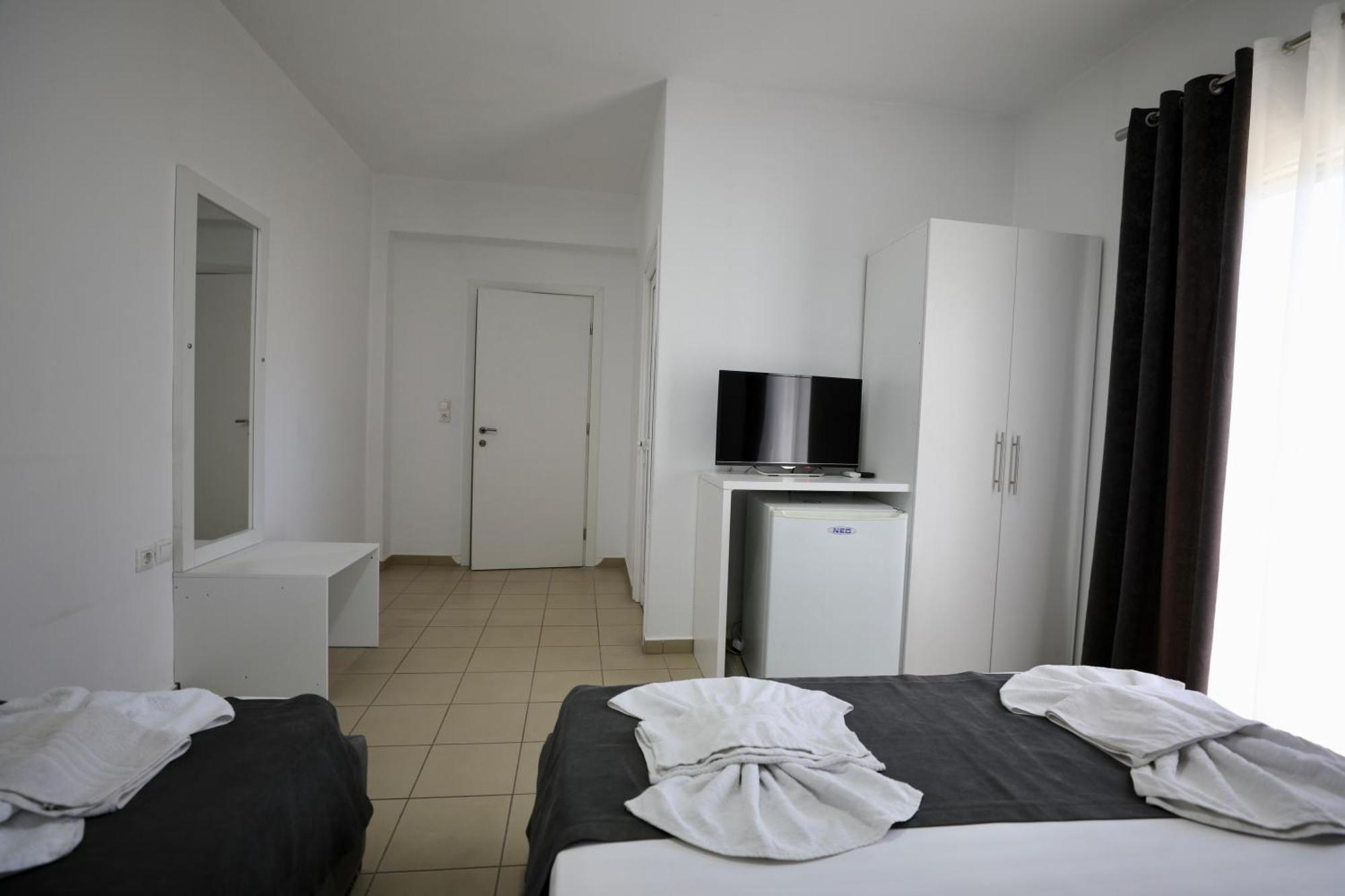 Hotel Vila Kapllani Saranda Zewnętrze zdjęcie